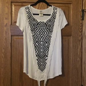 Vocal detailed shirt